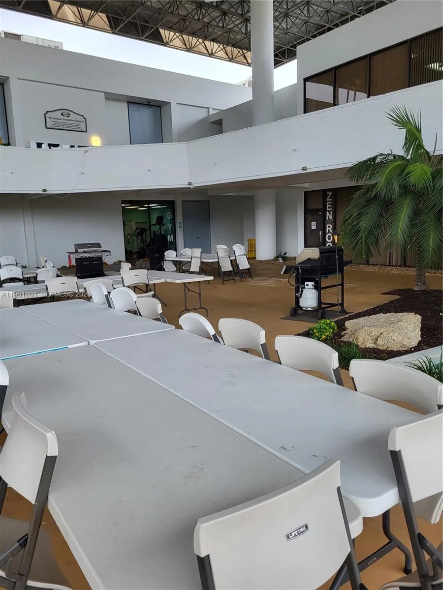 6901 Environ Blvd 5f, Lauderhill, Florida 33319, Lauderhill, Florida 33319, 2 Bedrooms Bedrooms, ,2 BathroomsBathrooms,Residential,For Sale,6901 Environ Blvd 5f, Lauderhill, Florida 33319,A11961991