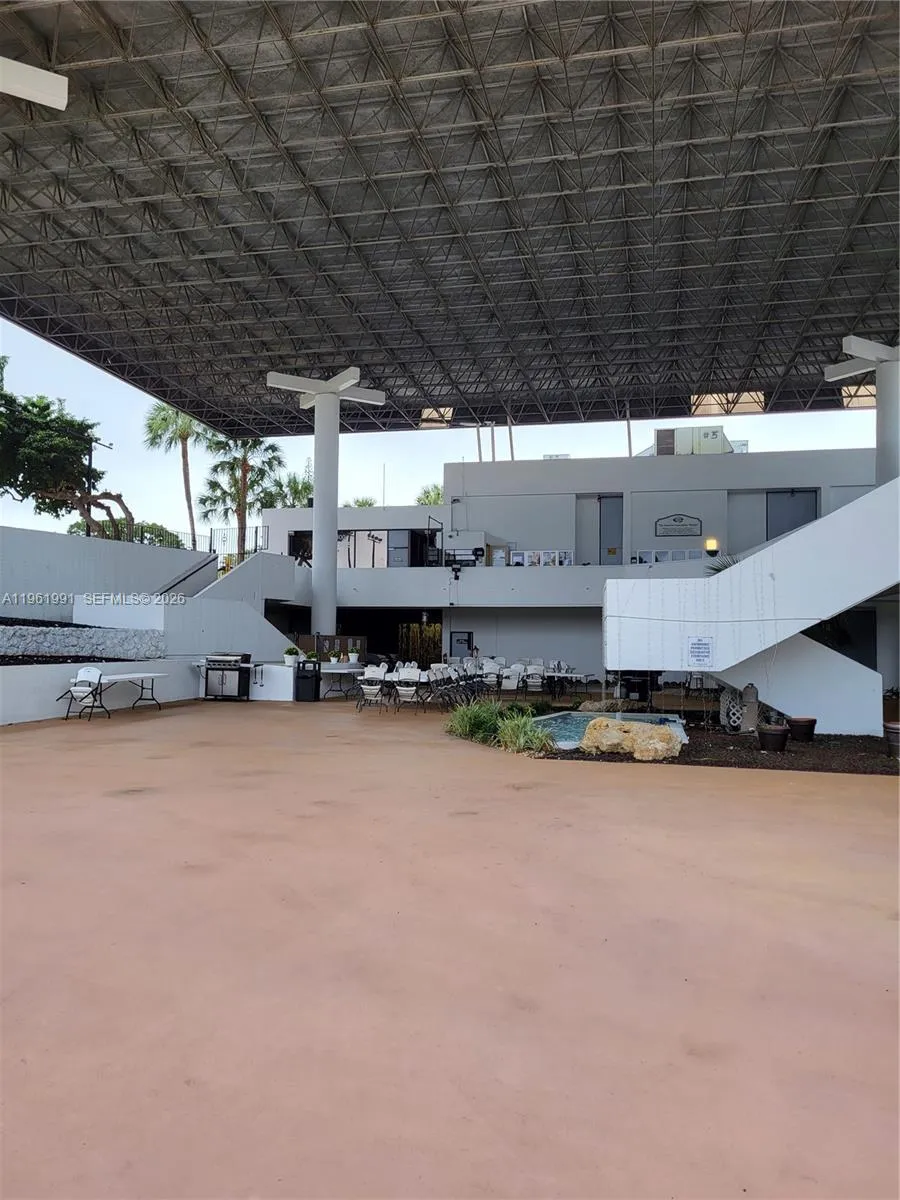 6901 Environ Blvd 5f, Lauderhill, Florida 33319, Lauderhill, Florida 33319, 2 Bedrooms Bedrooms, ,2 BathroomsBathrooms,Residential,For Sale,6901 Environ Blvd 5f, Lauderhill, Florida 33319,A11961991