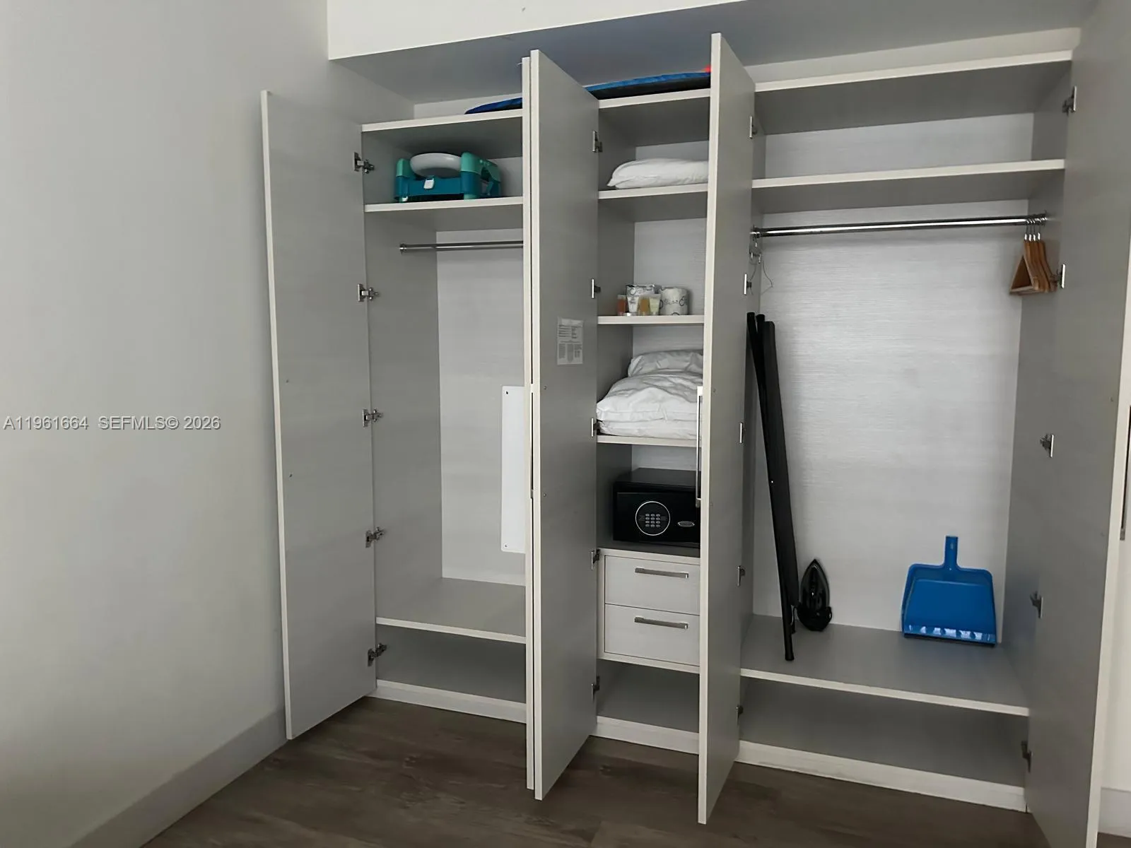 777 N Ocean Dr N222, Hollywood, Florida 33019, Hollywood, Florida 33019, 1 Bedroom Bedrooms, ,1 BathroomBathrooms,Residential,For Sale,777 N Ocean Dr N222, Hollywood, Florida 33019,A11961664