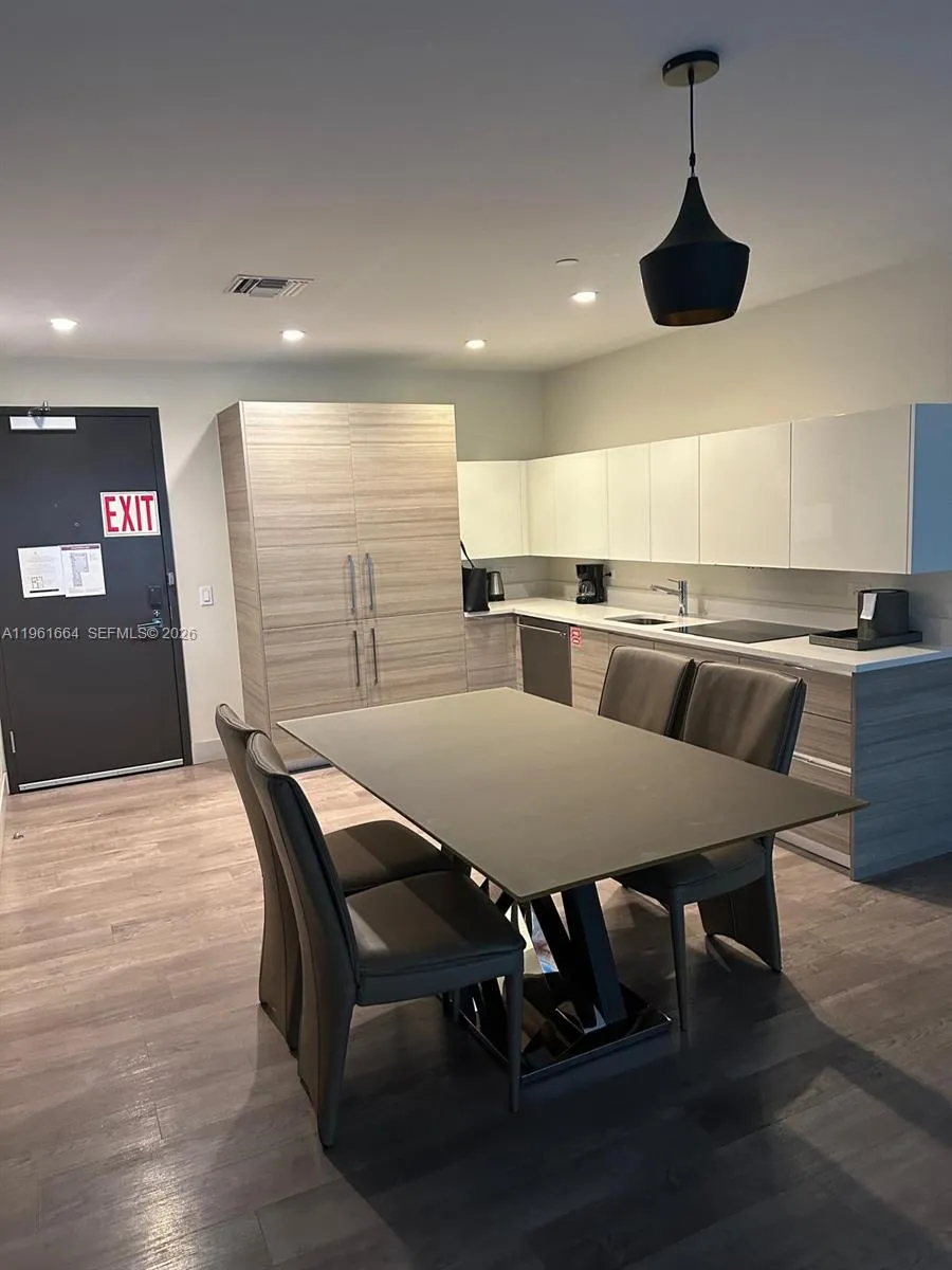 777 N Ocean Dr N222, Hollywood, Florida 33019, Hollywood, Florida 33019, 1 Bedroom Bedrooms, ,1 BathroomBathrooms,Residential,For Sale,777 N Ocean Dr N222, Hollywood, Florida 33019,A11961664