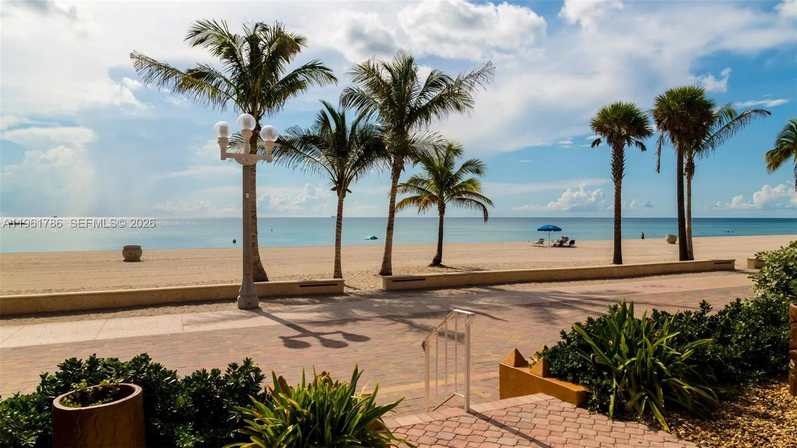 2300-2325 N Surf Rd, Hollywood, Florida 33019, Hollywood, Florida 33019, ,Commercial Sale,For Sale,2300-2325 N Surf Rd, Hollywood, Florida 33019,A11961786