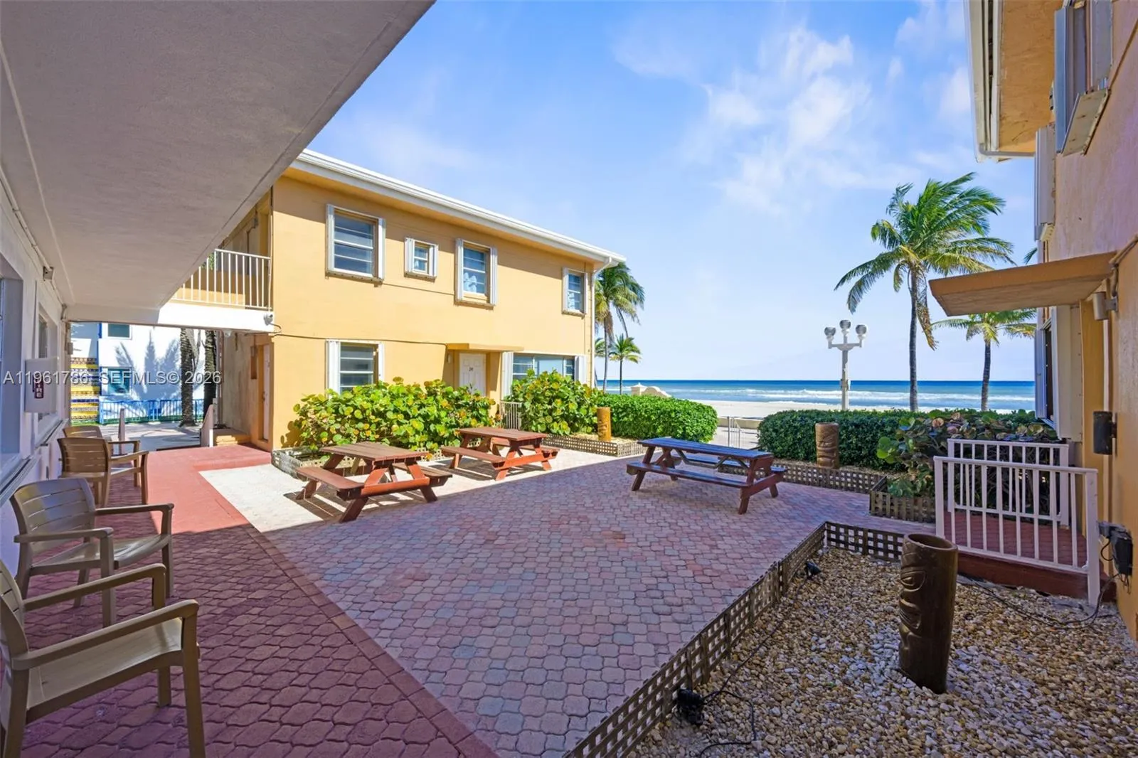 2300-2325 N Surf Rd, Hollywood, Florida 33019, Hollywood, Florida 33019, ,Commercial Sale,For Sale,2300-2325 N Surf Rd, Hollywood, Florida 33019,A11961786