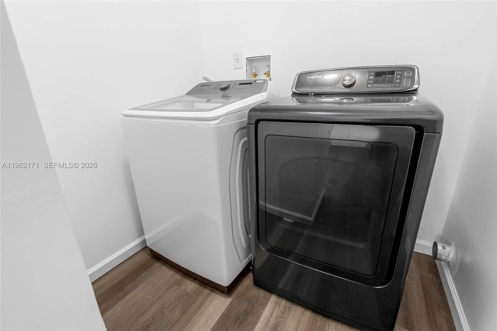 201 S Biscayne River Dr #0, Miami, Florida 33169, Miami, Florida 33169, ,Residential Income,For Sale,201 S Biscayne River Dr #0, Miami, Florida 33169,A11962171