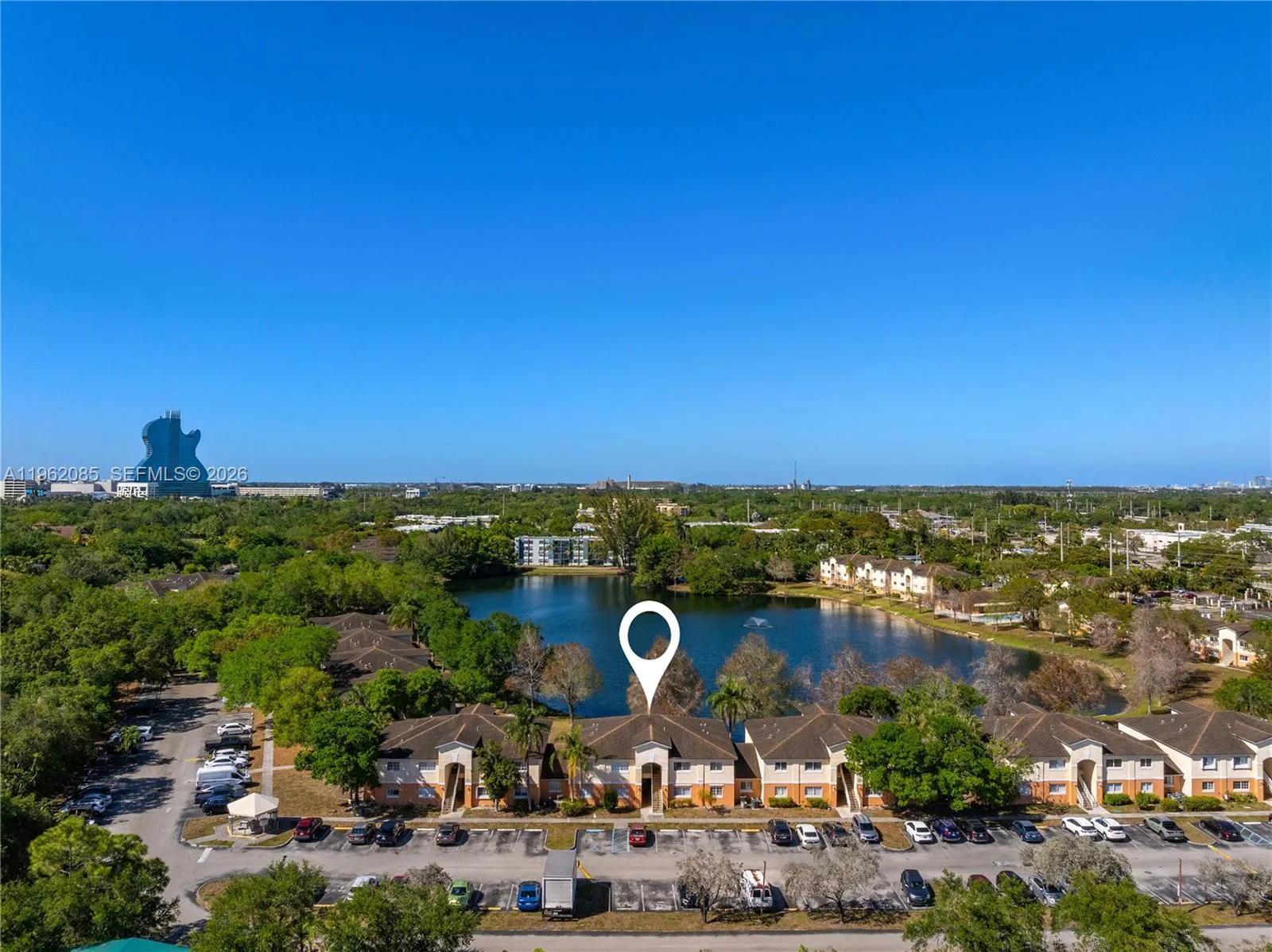 3660 N 56th Ave 602, Hollywood, Florida 33021, Hollywood, Florida 33021, 2 Bedrooms Bedrooms, ,1 BathroomBathrooms,Residential Lease,For Rent,3660 N 56th Ave 602, Hollywood, Florida 33021,A11962085