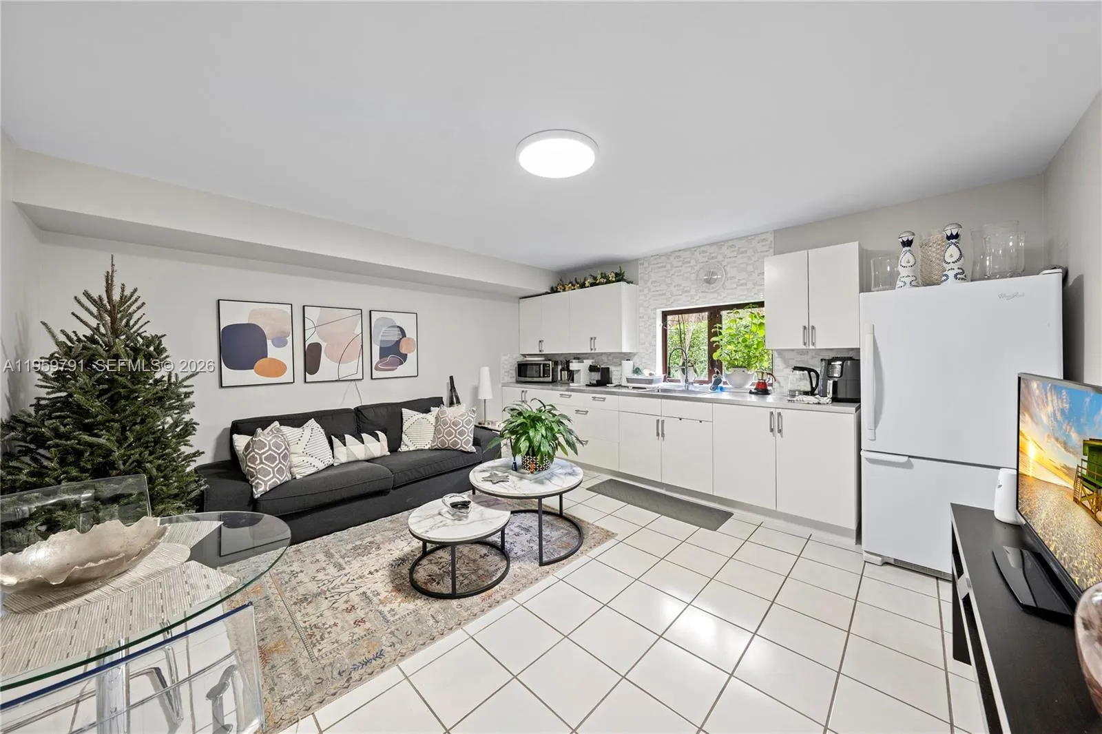 555 Arvida Pkwy, Coral Gables, Florida 33156, Coral Gables, Florida 33156, 6 Bedrooms Bedrooms, ,6 BathroomsBathrooms,Residential,For Sale,555 Arvida Pkwy, Coral Gables, Florida 33156,A11959791
