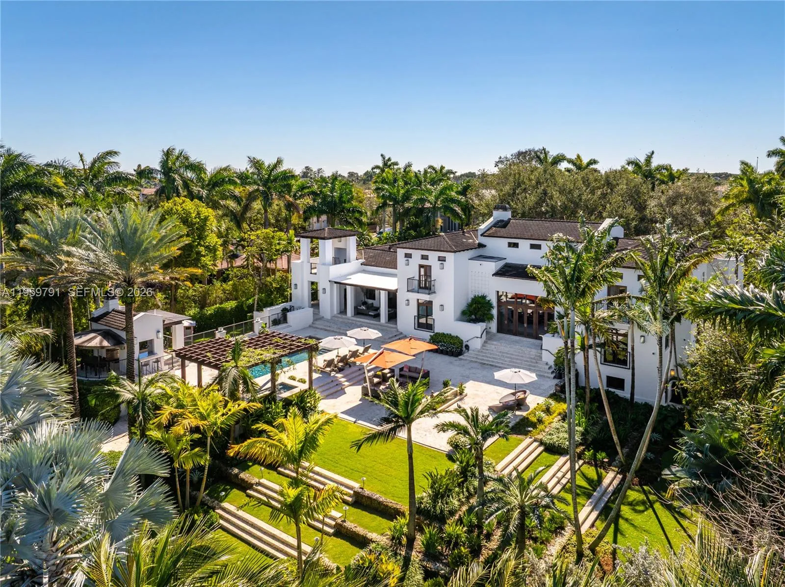 555 Arvida Pkwy, Coral Gables, Florida 33156, Coral Gables, Florida 33156, 6 Bedrooms Bedrooms, ,6 BathroomsBathrooms,Residential,For Sale,555 Arvida Pkwy, Coral Gables, Florida 33156,A11959791