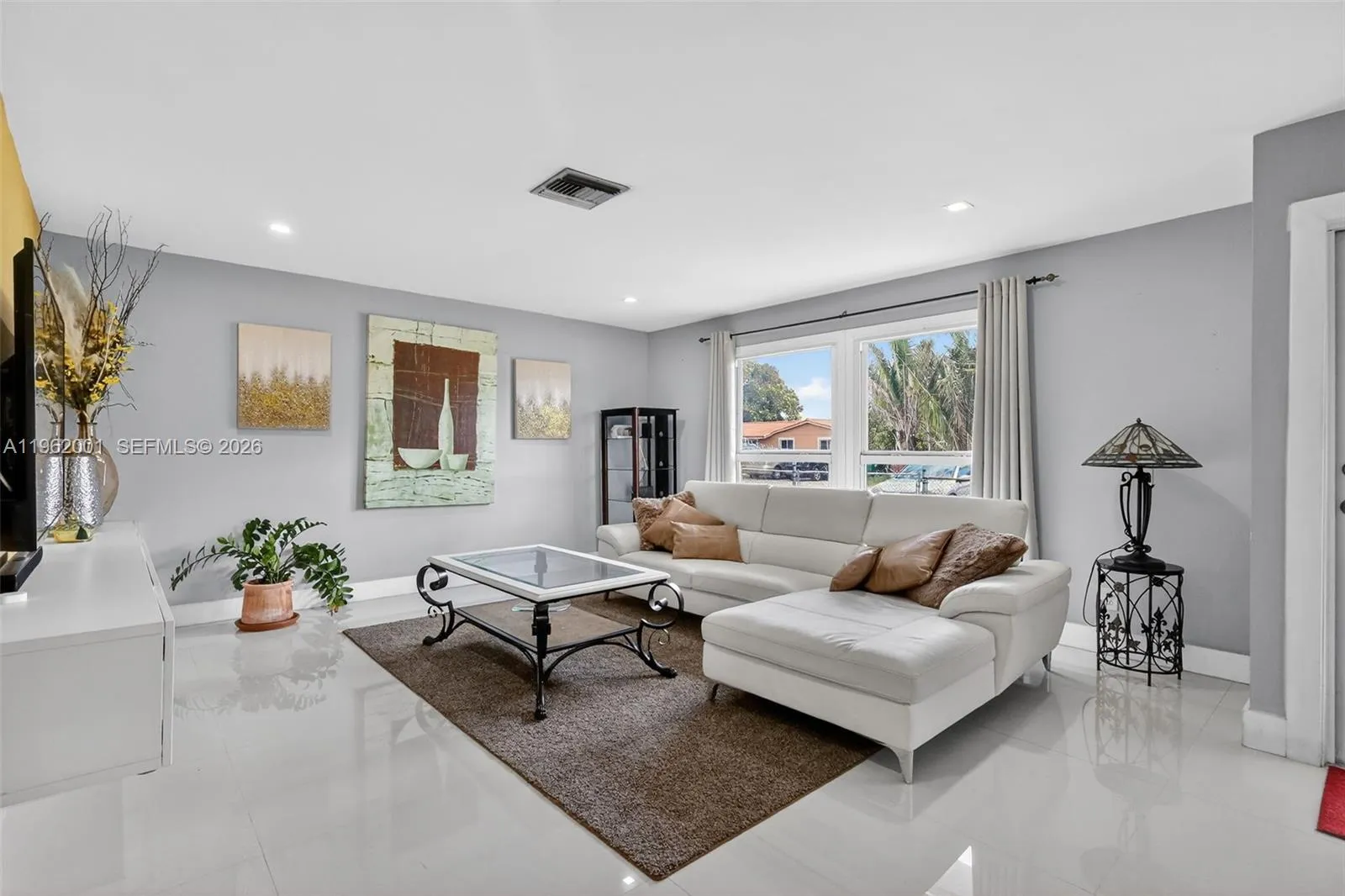 16832 Nw 52nd Ave, Miami Gardens, Florida 33055, Miami Gardens, Florida 33055, 3 Bedrooms Bedrooms, ,2 BathroomsBathrooms,Residential,For Sale,16832 Nw 52nd Ave, Miami Gardens, Florida 33055,A11962001