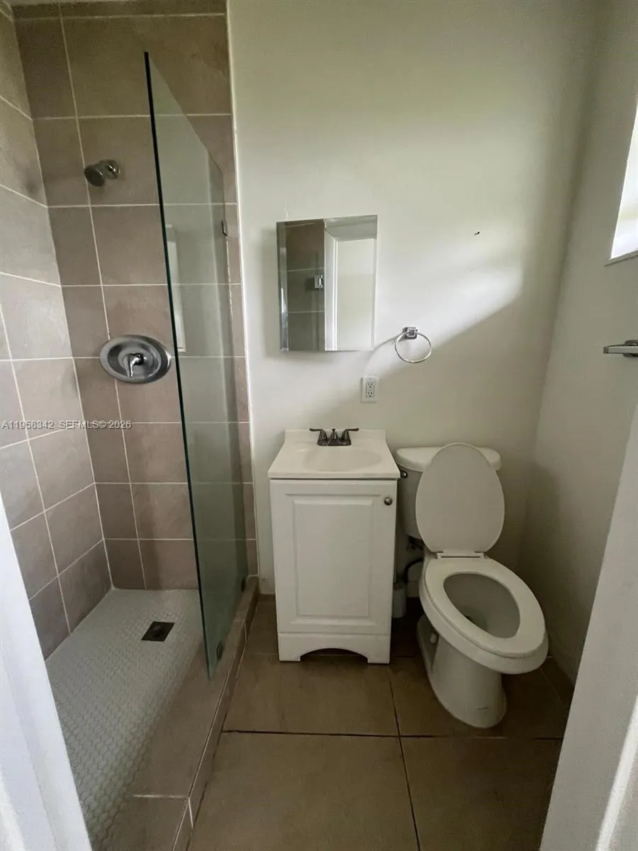 467 Nw 8th St 14, Miami, Florida 33136, Miami, Florida 33136, ,1 BathroomBathrooms,Residential Lease,For Rent,467 Nw 8th St 14, Miami, Florida 33136,A11958342