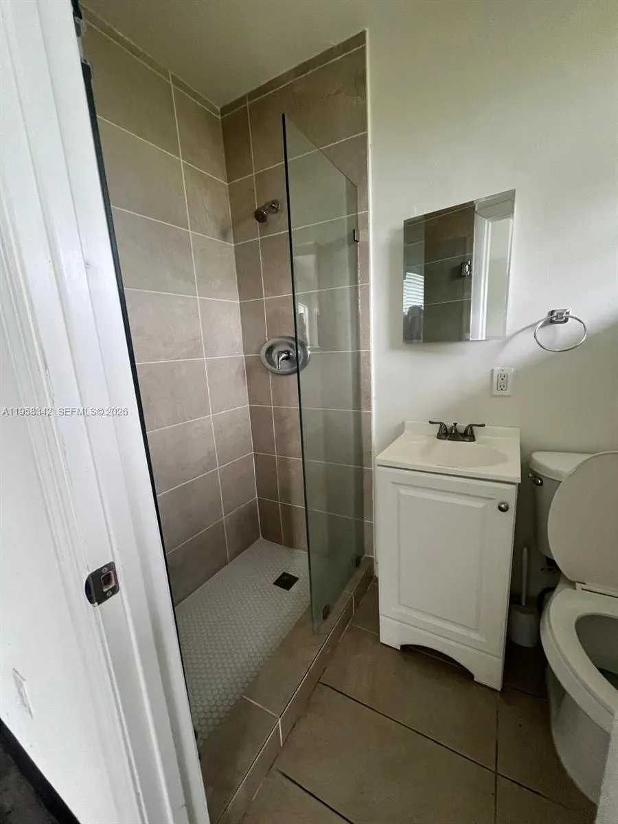 467 Nw 8th St 14, Miami, Florida 33136, Miami, Florida 33136, ,1 BathroomBathrooms,Residential Lease,For Rent,467 Nw 8th St 14, Miami, Florida 33136,A11958342