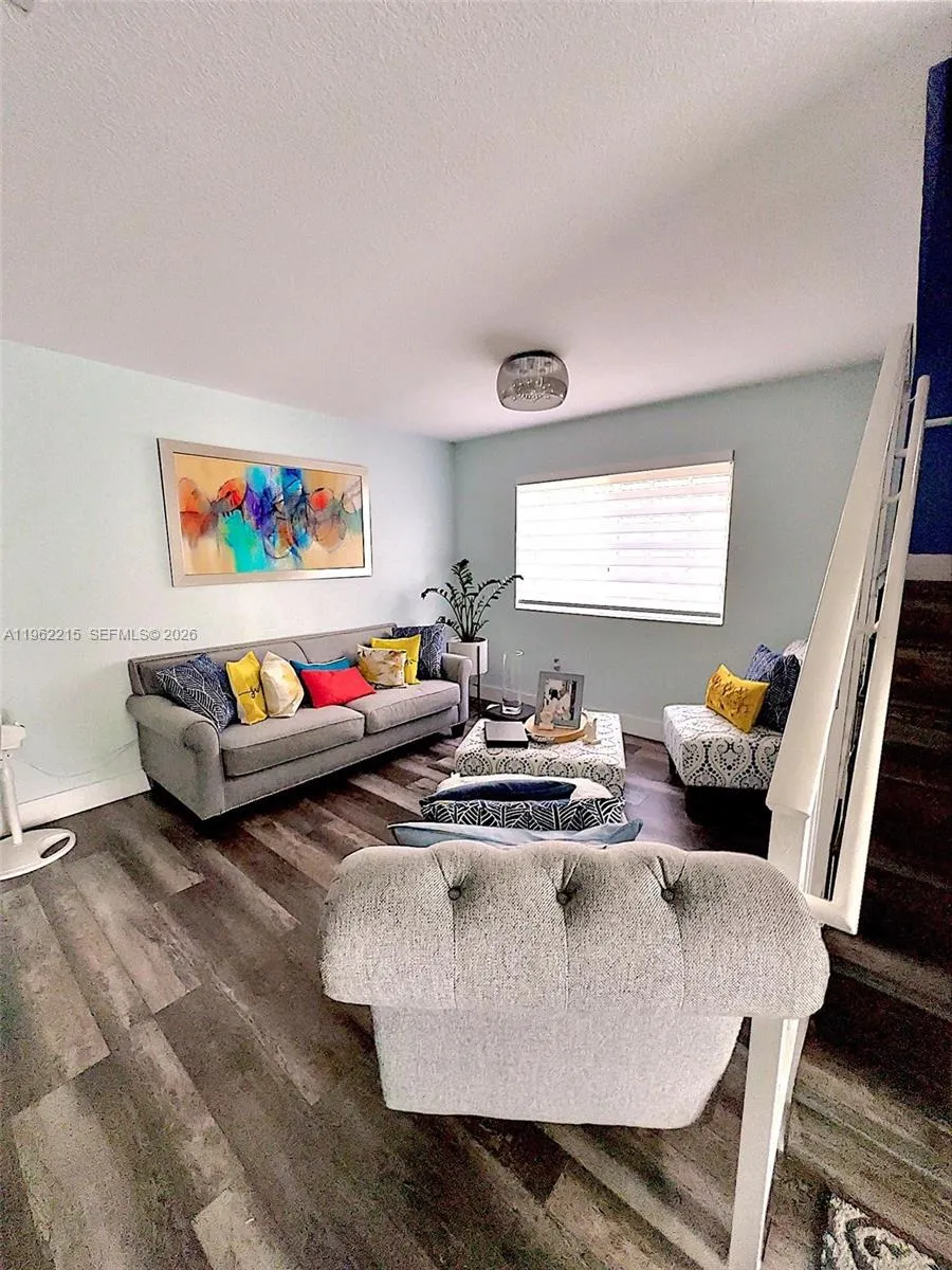 6761 Nw 182nd St 103, Hialeah, Florida 33015, Hialeah, Florida 33015, 3 Bedrooms Bedrooms, ,2 BathroomsBathrooms,Residential Lease,For Rent,6761 Nw 182nd St 103, Hialeah, Florida 33015,A11962215