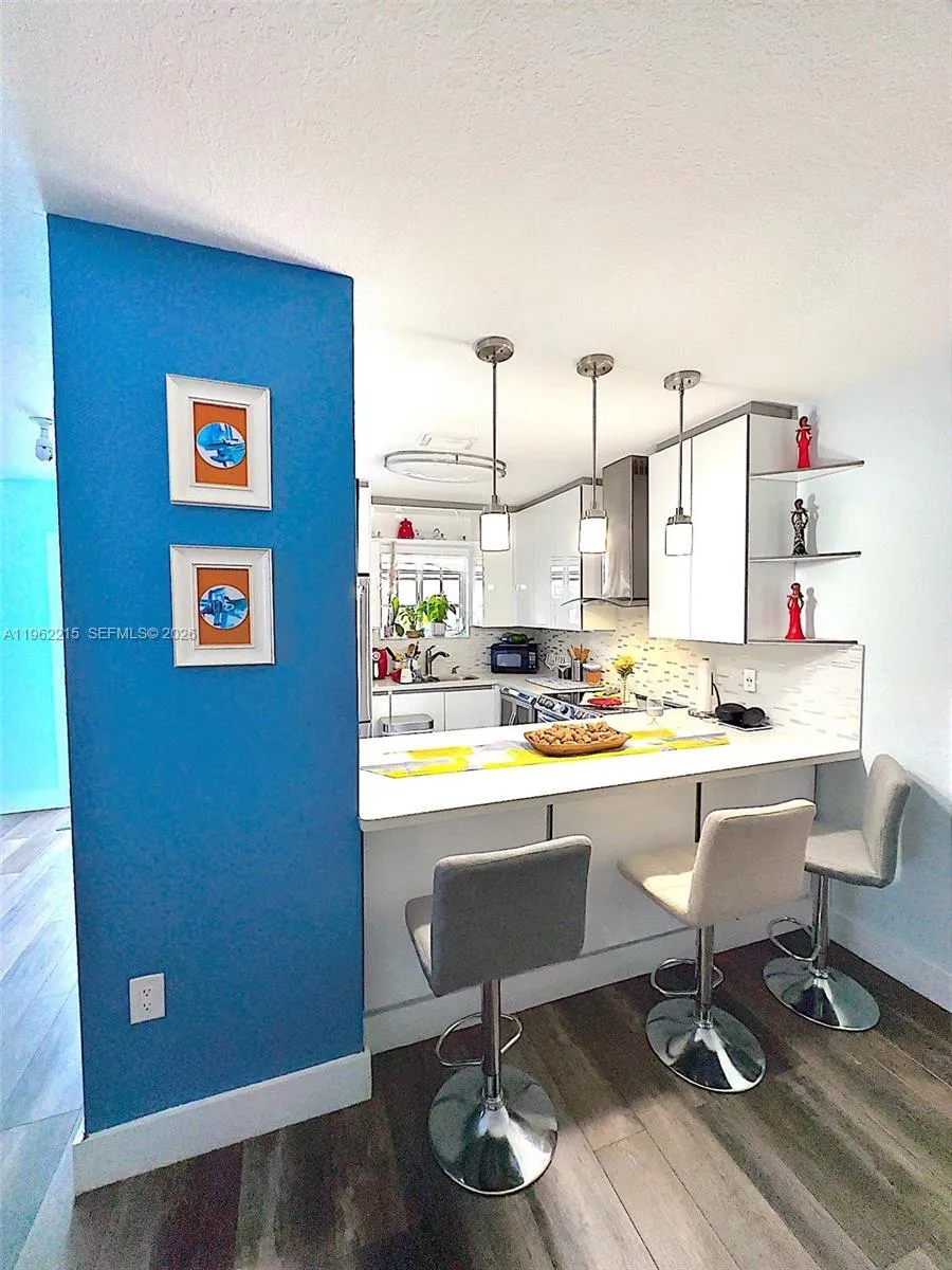 6761 Nw 182nd St 103, Hialeah, Florida 33015, Hialeah, Florida 33015, 3 Bedrooms Bedrooms, ,2 BathroomsBathrooms,Residential Lease,For Rent,6761 Nw 182nd St 103, Hialeah, Florida 33015,A11962215