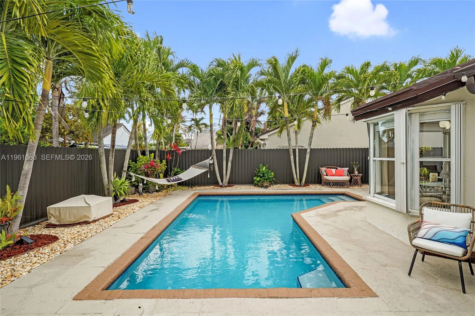 16322 Sw 76th St, Miami, Florida 33193, Miami, Florida 33193, 3 Bedrooms Bedrooms, ,2 BathroomsBathrooms,Residential,For Sale,16322 Sw 76th St, Miami, Florida 33193,A11961663