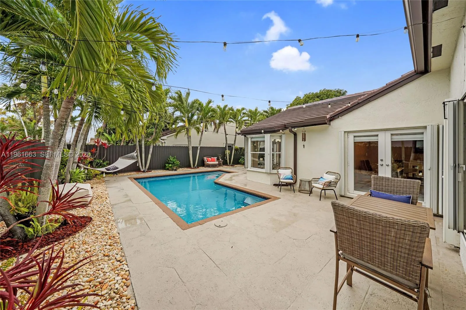 16322 Sw 76th St, Miami, Florida 33193, Miami, Florida 33193, 3 Bedrooms Bedrooms, ,2 BathroomsBathrooms,Residential,For Sale,16322 Sw 76th St, Miami, Florida 33193,A11961663