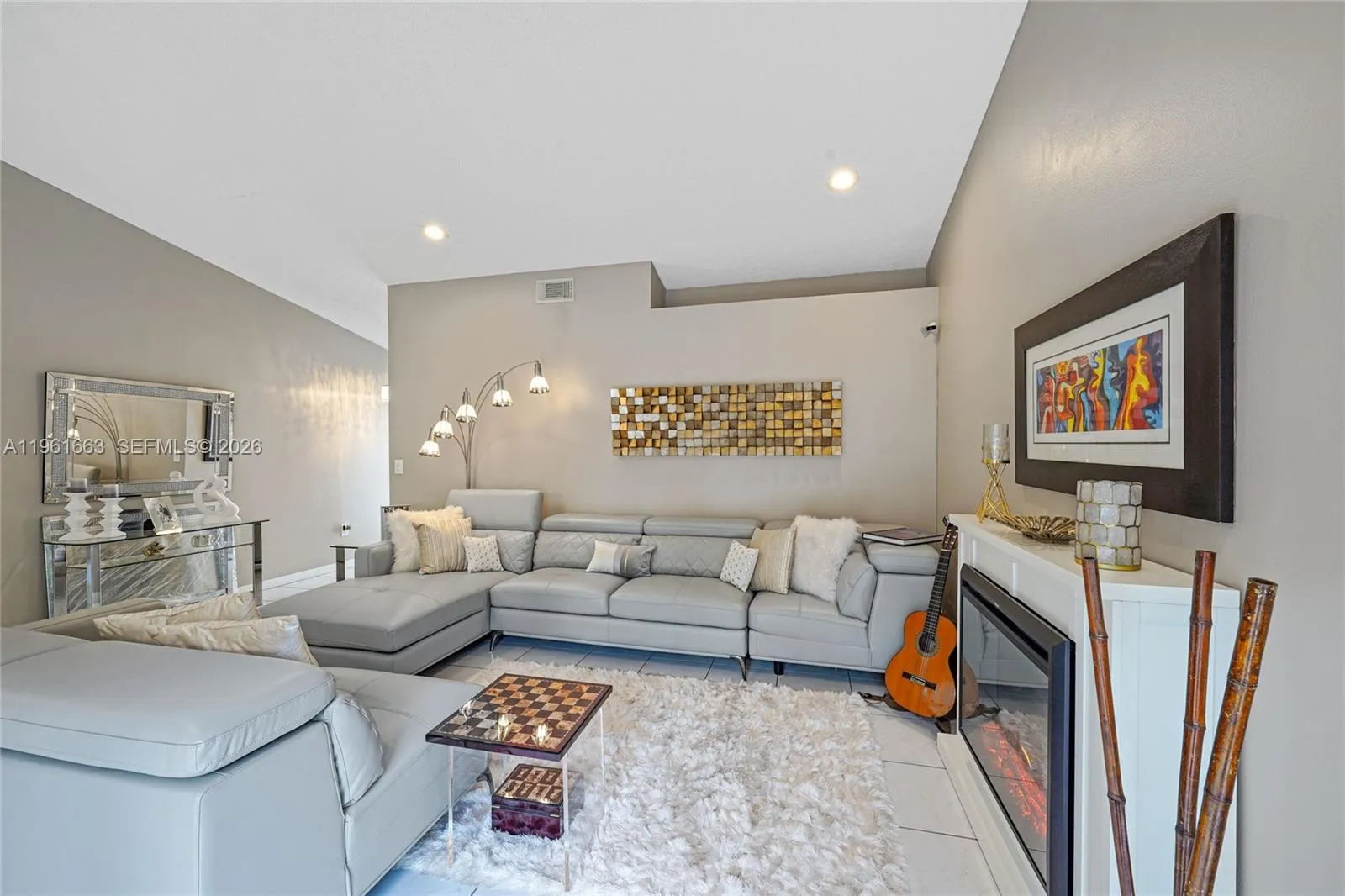 16322 Sw 76th St, Miami, Florida 33193, Miami, Florida 33193, 3 Bedrooms Bedrooms, ,2 BathroomsBathrooms,Residential,For Sale,16322 Sw 76th St, Miami, Florida 33193,A11961663