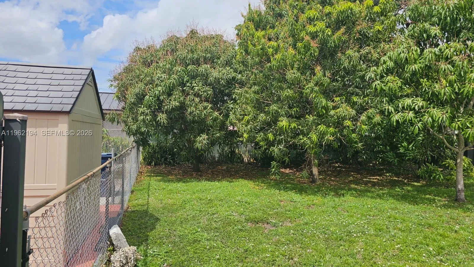 8891 Sw 28th St, Miami, Florida 33165, Miami, Florida 33165, 4 Bedrooms Bedrooms, ,2 BathroomsBathrooms,Residential,For Sale,8891 Sw 28th St, Miami, Florida 33165,A11962194