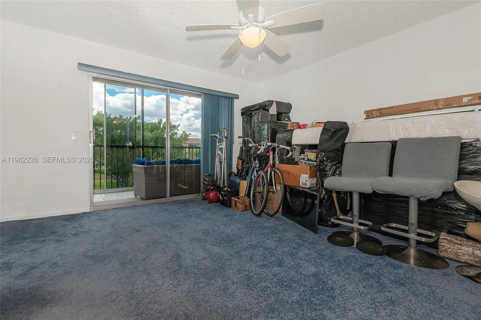12550 Sw 15th St 302e, Pembroke Pines, Florida 330, Pembroke Pines, Florida 33027, 2 Bedrooms Bedrooms, ,2 BathroomsBathrooms,Residential,For Sale,12550 Sw 15th St 302e, Pembroke Pines, Florida 330,A11962228
