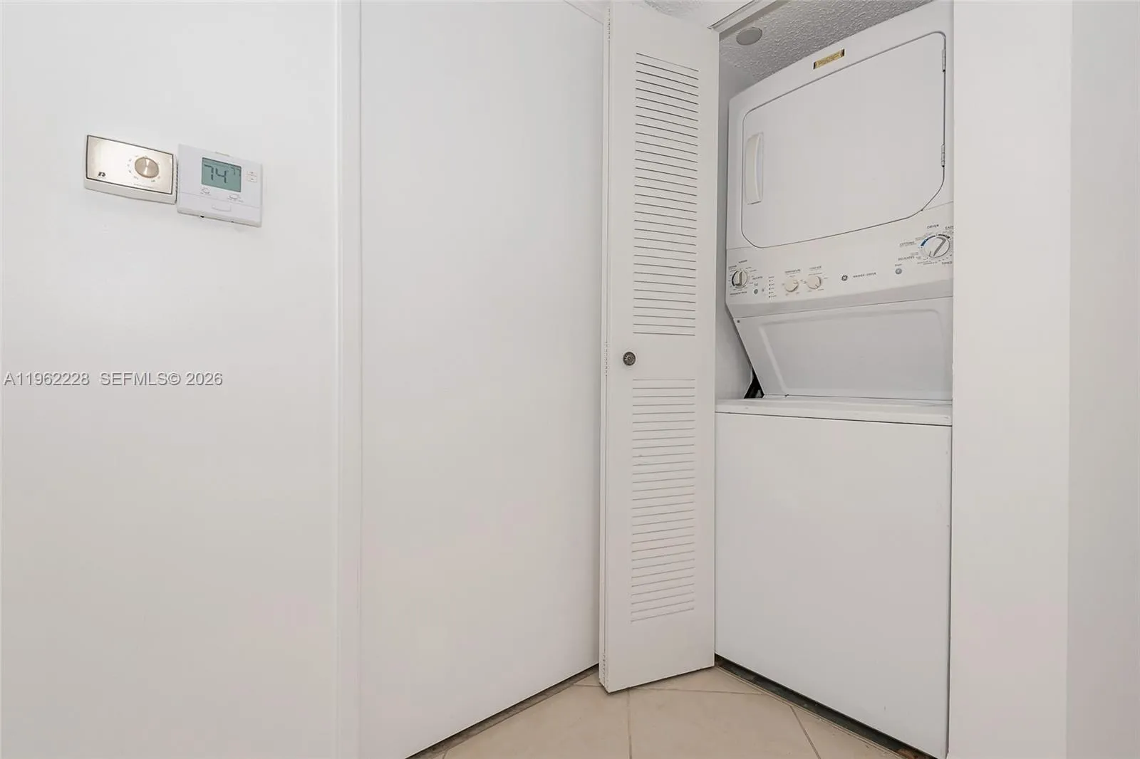 12550 Sw 15th St 302e, Pembroke Pines, Florida 330, Pembroke Pines, Florida 33027, 2 Bedrooms Bedrooms, ,2 BathroomsBathrooms,Residential,For Sale,12550 Sw 15th St 302e, Pembroke Pines, Florida 330,A11962228