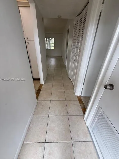 301 Cambridge Rd 106, Hollywood, Florida 33024, Hollywood, Florida 33024, 1 Bedroom Bedrooms, ,1 BathroomBathrooms,Residential Lease,For Rent,301 Cambridge Rd 106, Hollywood, Florida 33024,A11962264