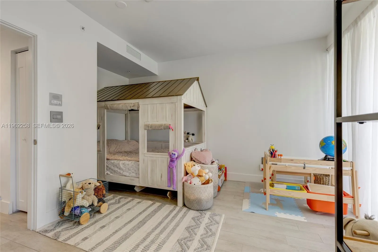 89 N Shore Dr, Miami Beach, Florida 33141, Miami Beach, Florida 33141, 3 Bedrooms Bedrooms, ,3 BathroomsBathrooms,Residential,For Sale,89 N Shore Dr, Miami Beach, Florida 33141,A11962258