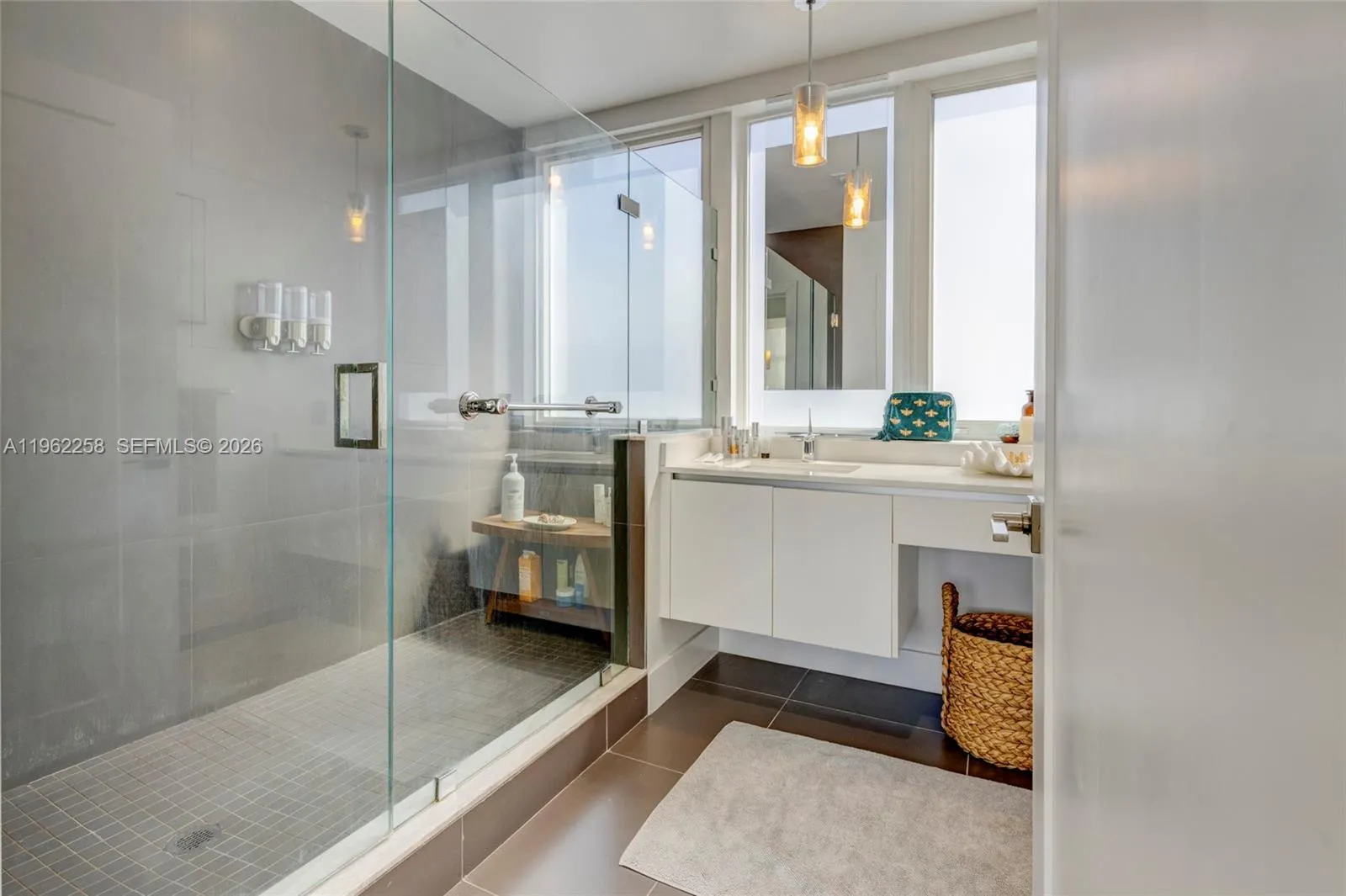 89 N Shore Dr, Miami Beach, Florida 33141, Miami Beach, Florida 33141, 3 Bedrooms Bedrooms, ,3 BathroomsBathrooms,Residential,For Sale,89 N Shore Dr, Miami Beach, Florida 33141,A11962258