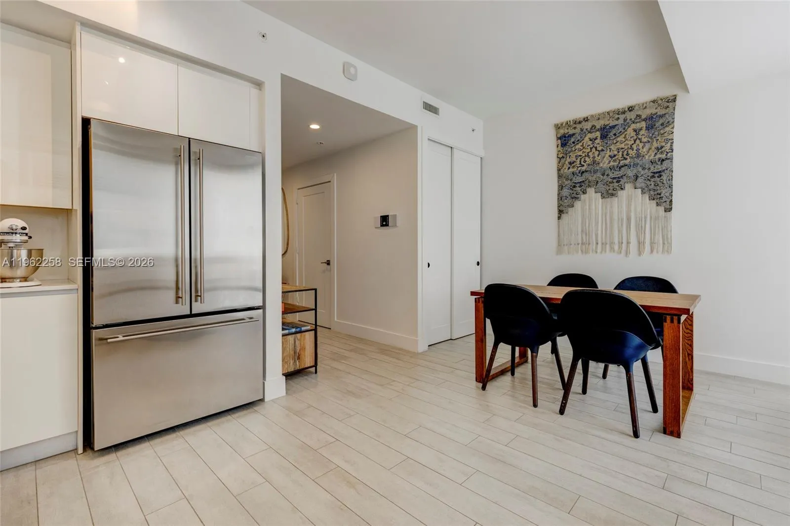 89 N Shore Dr, Miami Beach, Florida 33141, Miami Beach, Florida 33141, 3 Bedrooms Bedrooms, ,3 BathroomsBathrooms,Residential,For Sale,89 N Shore Dr, Miami Beach, Florida 33141,A11962258