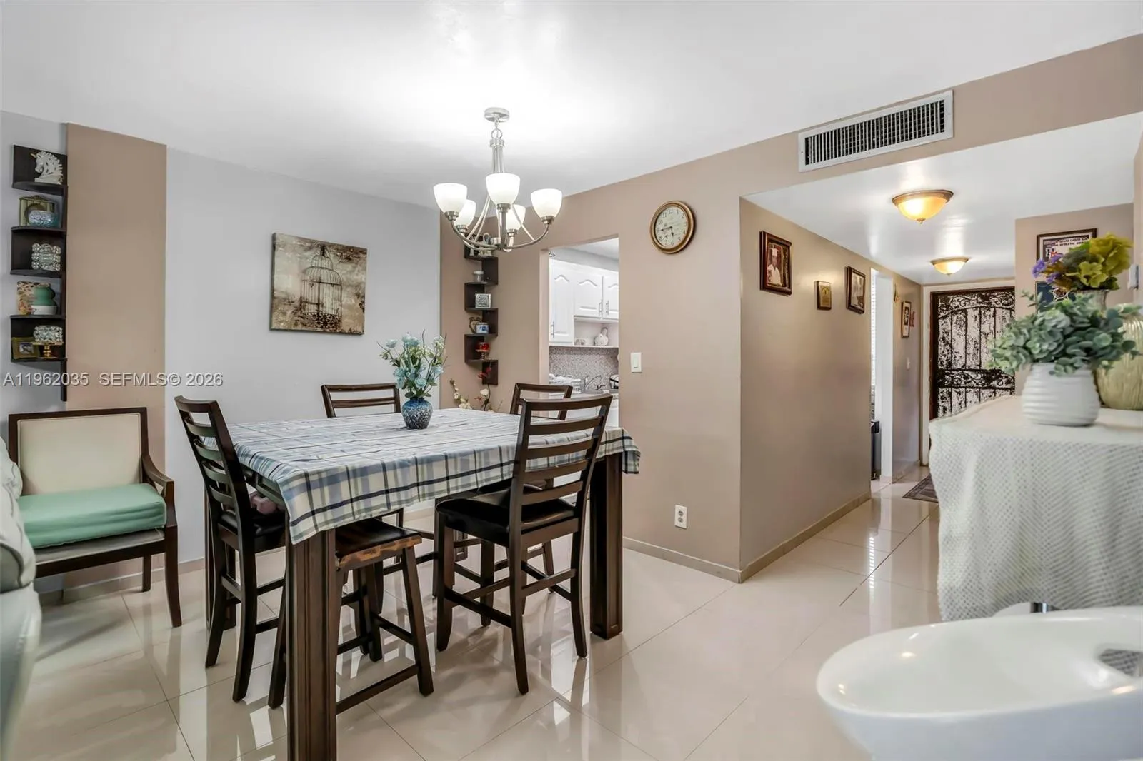 2649 Nw 48th Ter 130, Lauderdale Lakes, Florida 33, Lauderdale Lakes, Florida 33313, 2 Bedrooms Bedrooms, ,2 BathroomsBathrooms,Residential,For Sale,2649 Nw 48th Ter 130, Lauderdale Lakes, Florida 33,A11962035