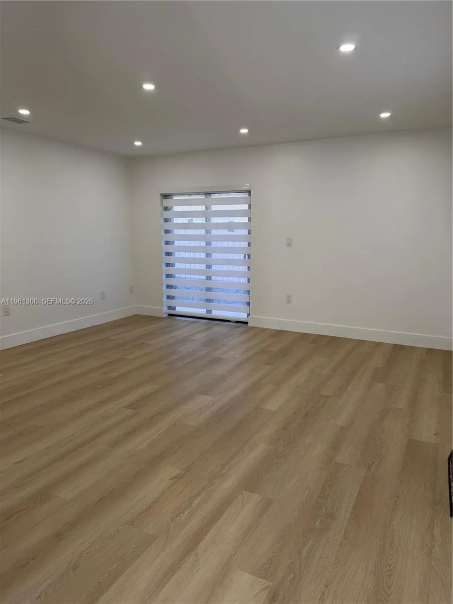 18940 Sw 113th Ct, Miami, Florida 33157, Miami, Florida 33157, 3 Bedrooms Bedrooms, ,2 BathroomsBathrooms,Residential,For Sale,18940 Sw 113th Ct, Miami, Florida 33157,A11961300