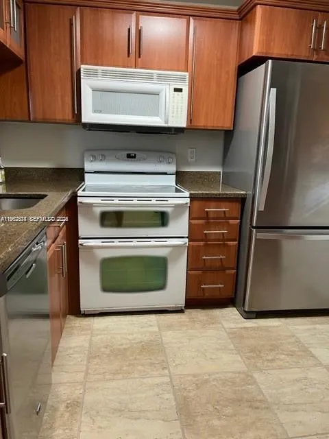 9235 Lagoon Pl 111, Davie, Florida 33324, Davie, Florida 33324, 2 Bedrooms Bedrooms, ,2 BathroomsBathrooms,Residential Lease,For Rent,9235 Lagoon Pl 111, Davie, Florida 33324,A11962304