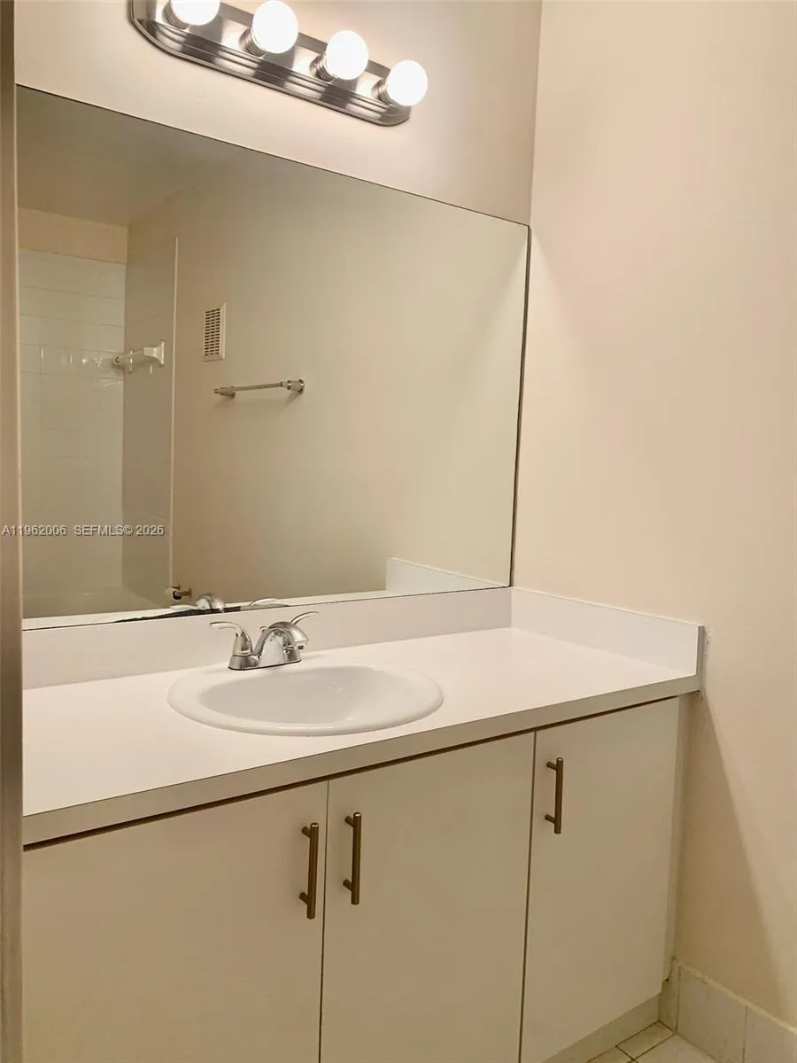 15701 Sw 137th Ave 204, Miami, Florida 33177, Miami, Florida 33177, 3 Bedrooms Bedrooms, ,2 BathroomsBathrooms,Residential,For Sale,15701 Sw 137th Ave 204, Miami, Florida 33177,A11962006