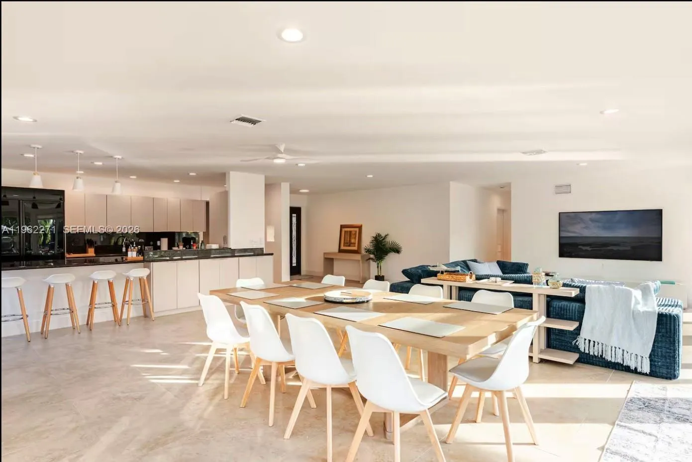 636 Hibiscus Dr 0, Hallandale Beach, Florida 33009, Hallandale Beach, Florida 33009, 3 Bedrooms Bedrooms, ,3 BathroomsBathrooms,Residential Lease,For Rent,636 Hibiscus Dr 0, Hallandale Beach, Florida 33009,A11962271