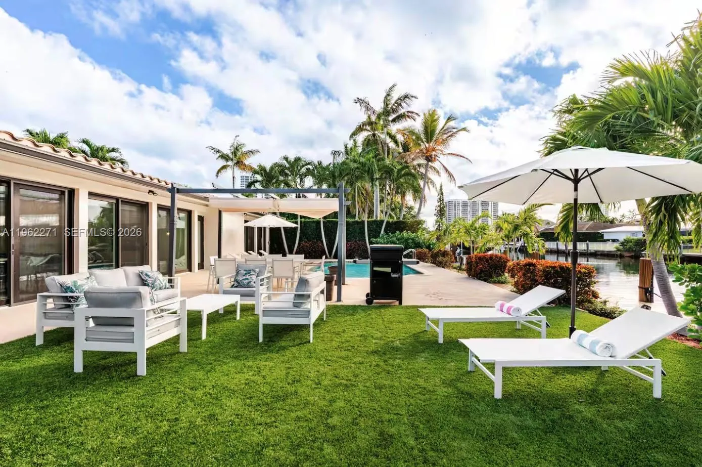 636 Hibiscus Dr 0, Hallandale Beach, Florida 33009, Hallandale Beach, Florida 33009, 3 Bedrooms Bedrooms, ,3 BathroomsBathrooms,Residential Lease,For Rent,636 Hibiscus Dr 0, Hallandale Beach, Florida 33009,A11962271