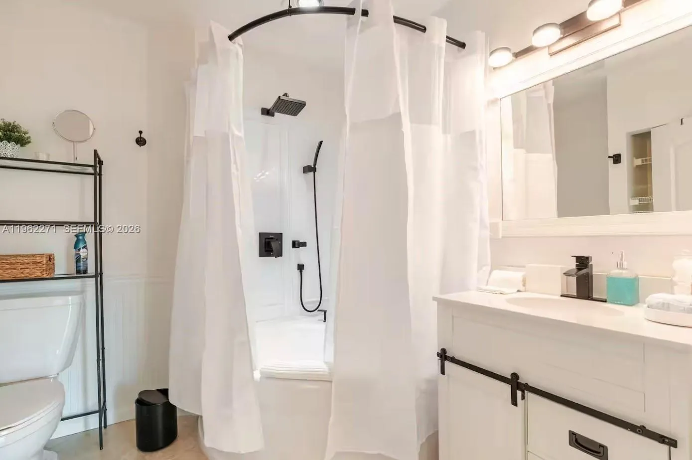 636 Hibiscus Dr 0, Hallandale Beach, Florida 33009, Hallandale Beach, Florida 33009, 3 Bedrooms Bedrooms, ,3 BathroomsBathrooms,Residential Lease,For Rent,636 Hibiscus Dr 0, Hallandale Beach, Florida 33009,A11962271