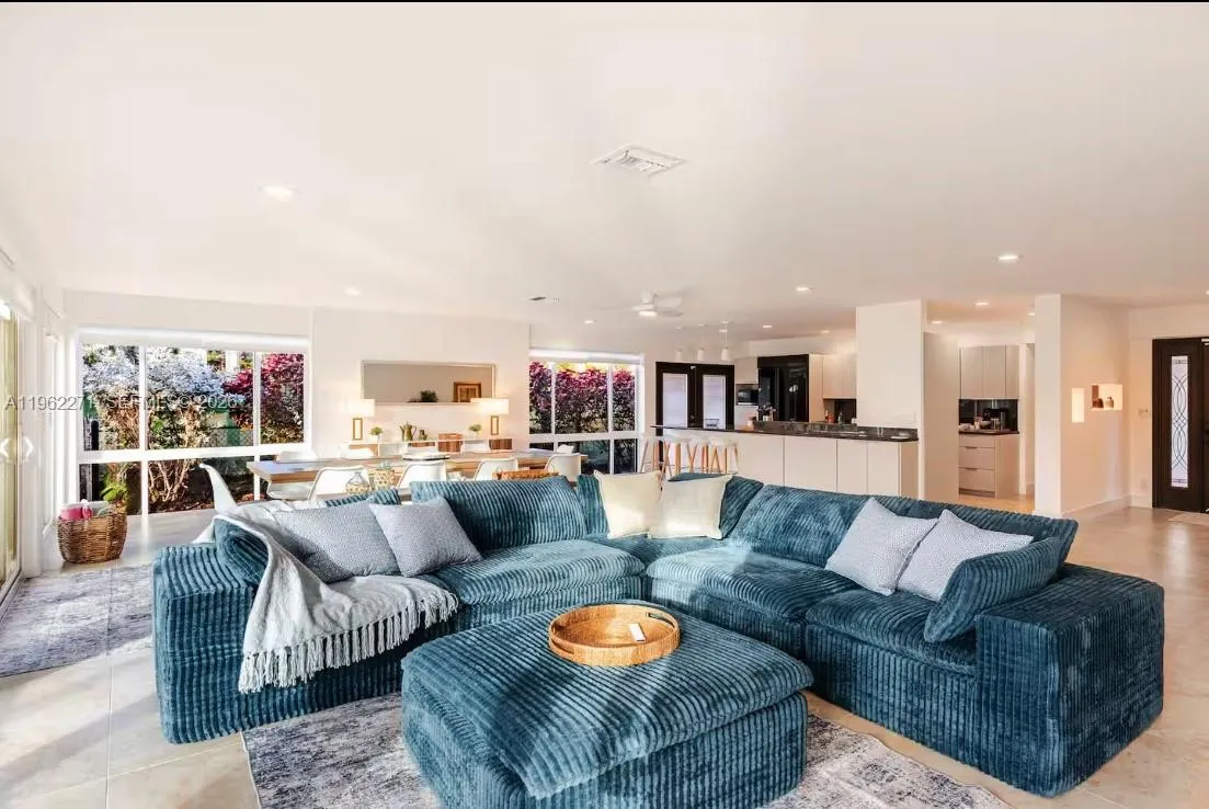 636 Hibiscus Dr 0, Hallandale Beach, Florida 33009, Hallandale Beach, Florida 33009, 3 Bedrooms Bedrooms, ,3 BathroomsBathrooms,Residential Lease,For Rent,636 Hibiscus Dr 0, Hallandale Beach, Florida 33009,A11962271