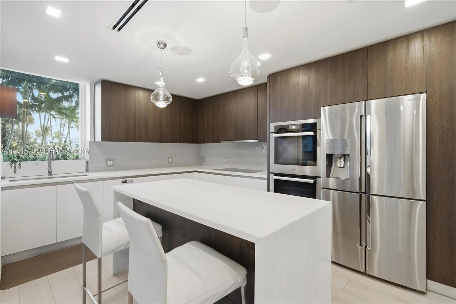 1000 Venetian Way 403, Miami Beach, Florida 33139, Miami Beach, Florida 33139, 3 Bedrooms Bedrooms, ,2 BathroomsBathrooms,Residential,For Sale,1000 Venetian Way 403, Miami Beach, Florida 33139,A11961513