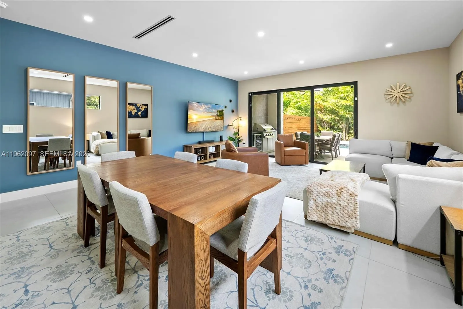 325 Sw 16th St A, Fort Lauderdale, Florida 33315, Fort Lauderdale, Florida 33315, 4 Bedrooms Bedrooms, ,4 BathroomsBathrooms,Residential,For Sale,325 Sw 16th St A, Fort Lauderdale, Florida 33315,A11962097