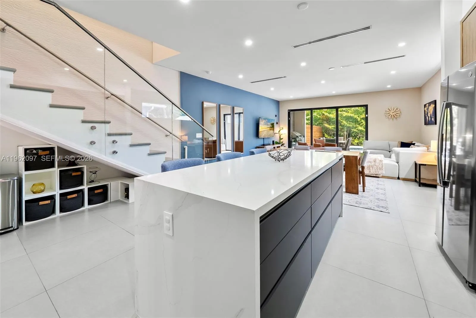 325 Sw 16th St A, Fort Lauderdale, Florida 33315, Fort Lauderdale, Florida 33315, 4 Bedrooms Bedrooms, ,4 BathroomsBathrooms,Residential,For Sale,325 Sw 16th St A, Fort Lauderdale, Florida 33315,A11962097