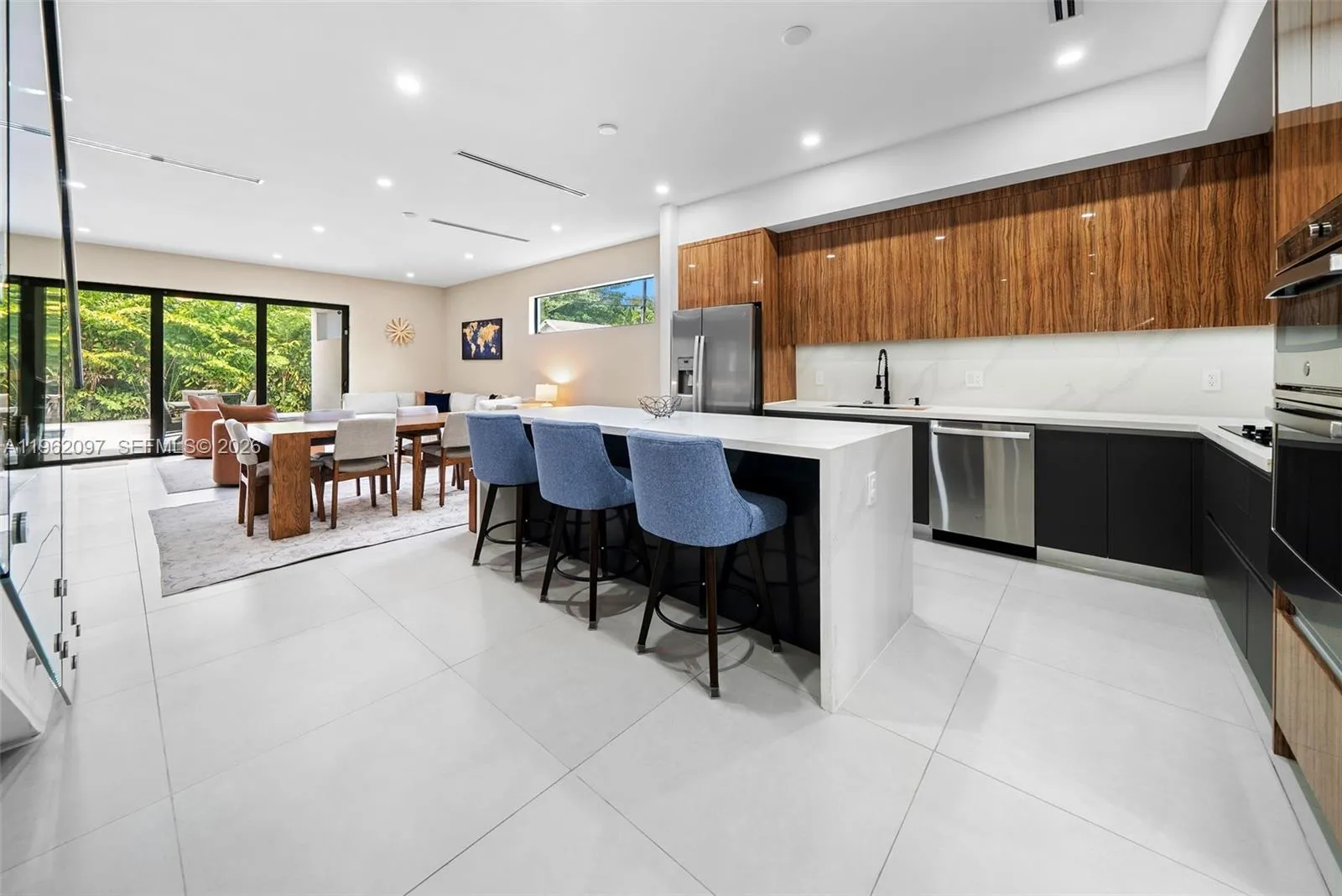 325 Sw 16th St A, Fort Lauderdale, Florida 33315, Fort Lauderdale, Florida 33315, 4 Bedrooms Bedrooms, ,4 BathroomsBathrooms,Residential,For Sale,325 Sw 16th St A, Fort Lauderdale, Florida 33315,A11962097