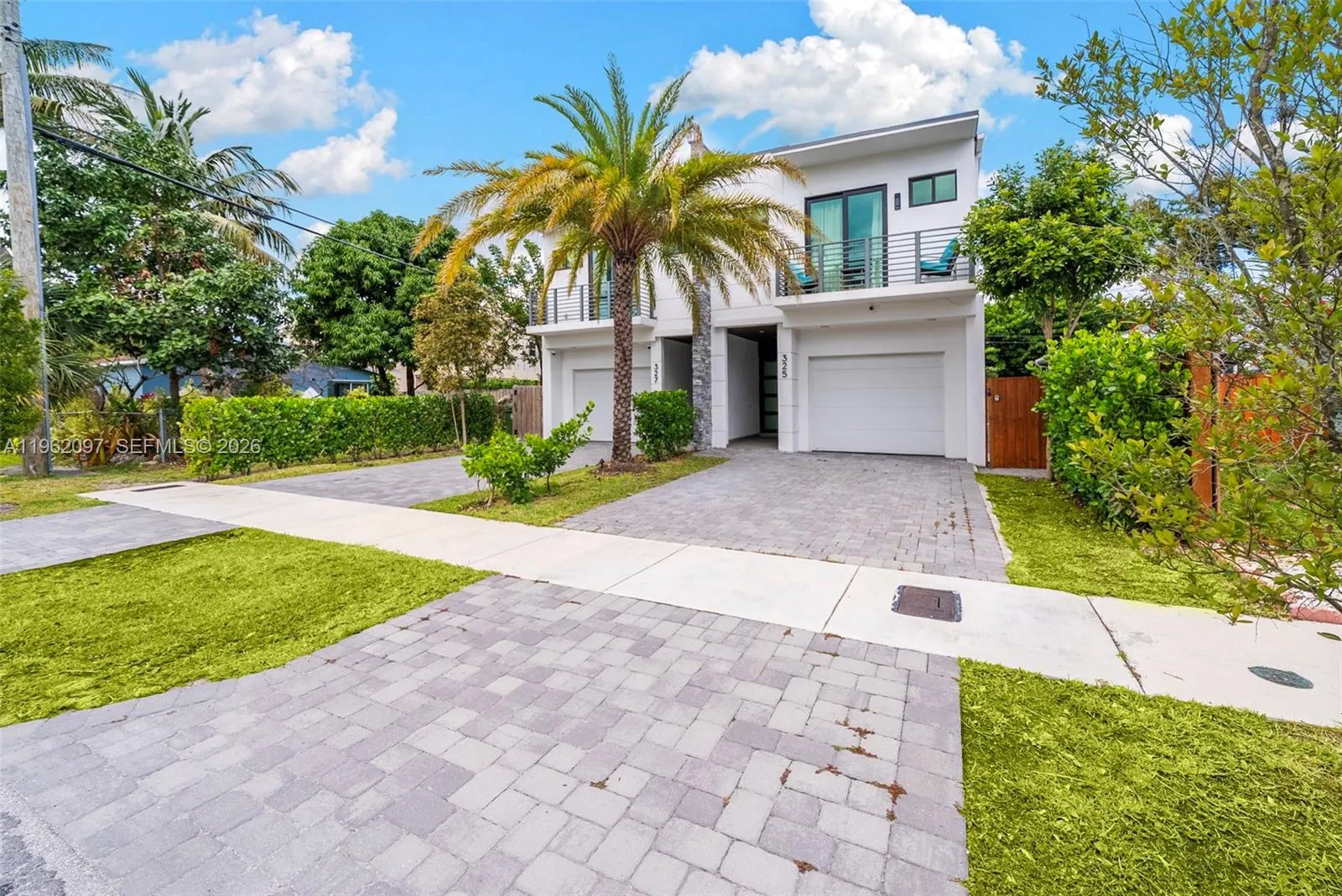 325 Sw 16th St A, Fort Lauderdale, Florida 33315, Fort Lauderdale, Florida 33315, 4 Bedrooms Bedrooms, ,4 BathroomsBathrooms,Residential,For Sale,325 Sw 16th St A, Fort Lauderdale, Florida 33315,A11962097