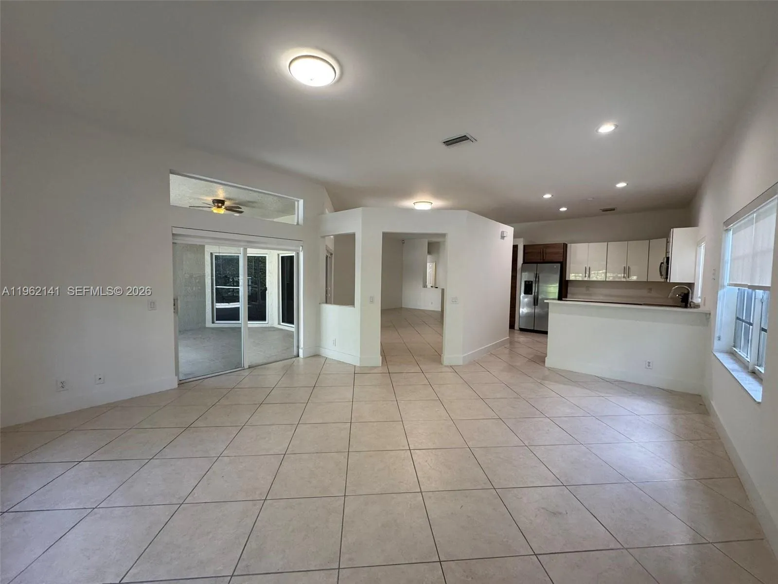 4273 Fox Ridge Dr, Weston, Florida 33331, Weston, Florida 33331, 4 Bedrooms Bedrooms, ,2 BathroomsBathrooms,Residential Lease,For Rent,4273 Fox Ridge Dr, Weston, Florida 33331,A11962141