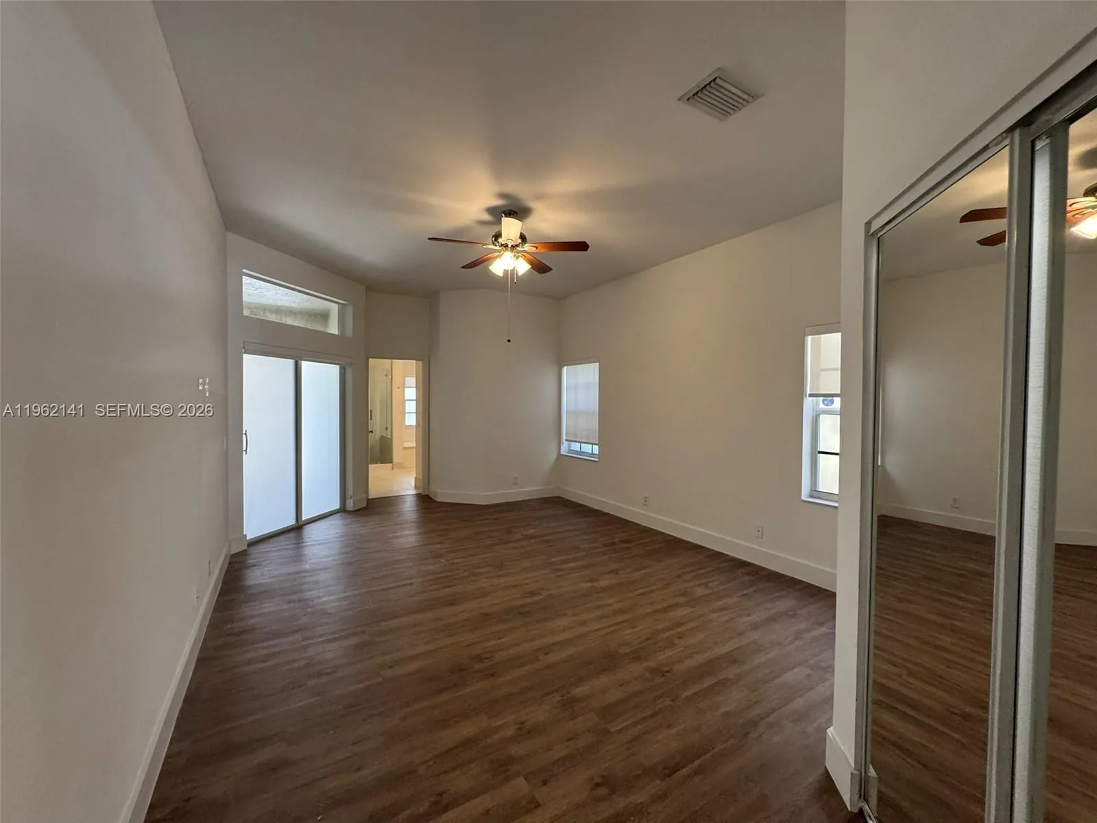 4273 Fox Ridge Dr, Weston, Florida 33331, Weston, Florida 33331, 4 Bedrooms Bedrooms, ,2 BathroomsBathrooms,Residential Lease,For Rent,4273 Fox Ridge Dr, Weston, Florida 33331,A11962141