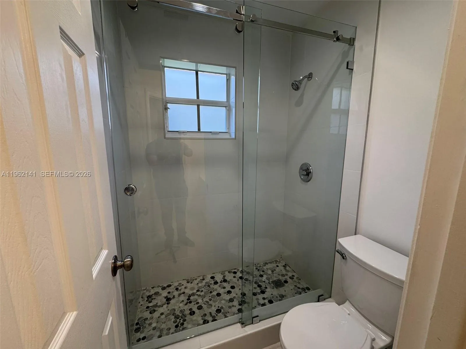 4273 Fox Ridge Dr, Weston, Florida 33331, Weston, Florida 33331, 4 Bedrooms Bedrooms, ,2 BathroomsBathrooms,Residential Lease,For Rent,4273 Fox Ridge Dr, Weston, Florida 33331,A11962141