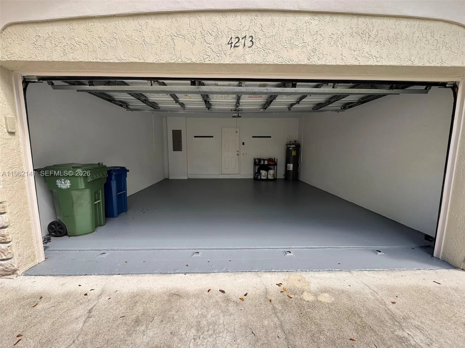 4273 Fox Ridge Dr, Weston, Florida 33331, Weston, Florida 33331, 4 Bedrooms Bedrooms, ,2 BathroomsBathrooms,Residential Lease,For Rent,4273 Fox Ridge Dr, Weston, Florida 33331,A11962141