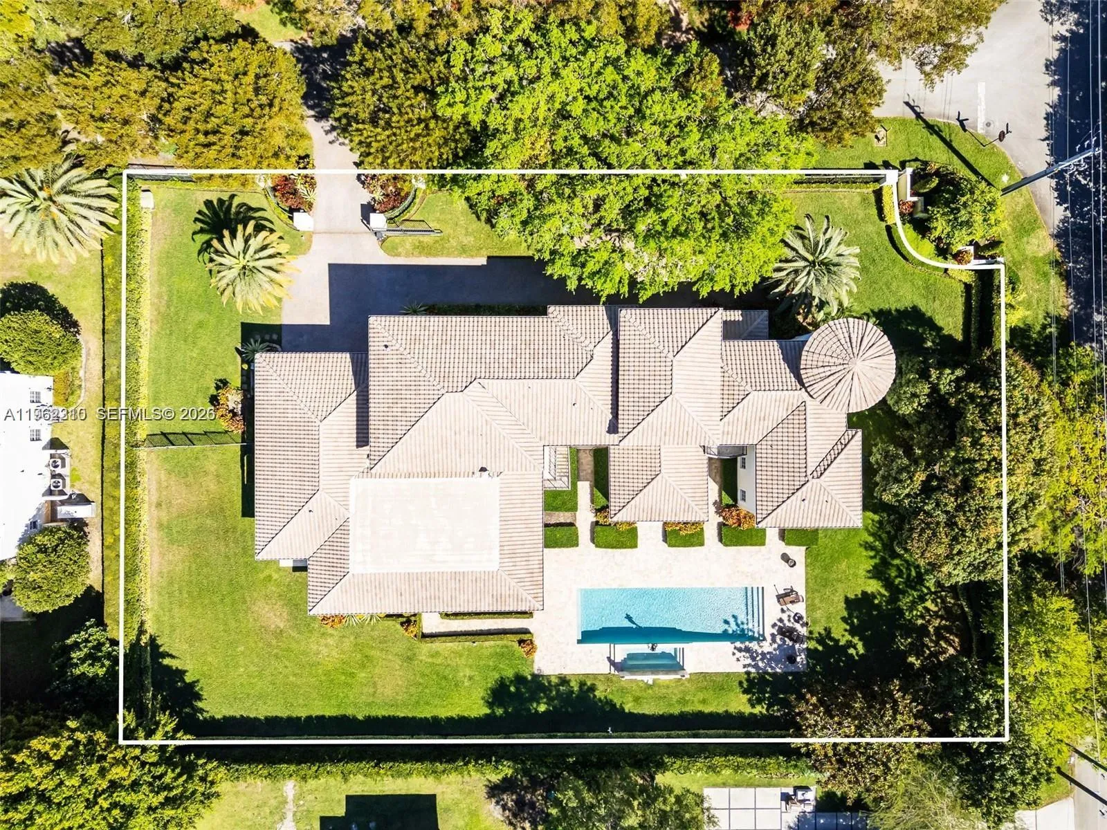 9076 Sw 59th Ct, Pinecrest, Florida 33156, Pinecrest, Florida 33156, 8 Bedrooms Bedrooms, ,8 BathroomsBathrooms,Residential,For Sale,9076 Sw 59th Ct, Pinecrest, Florida 33156,A11962310