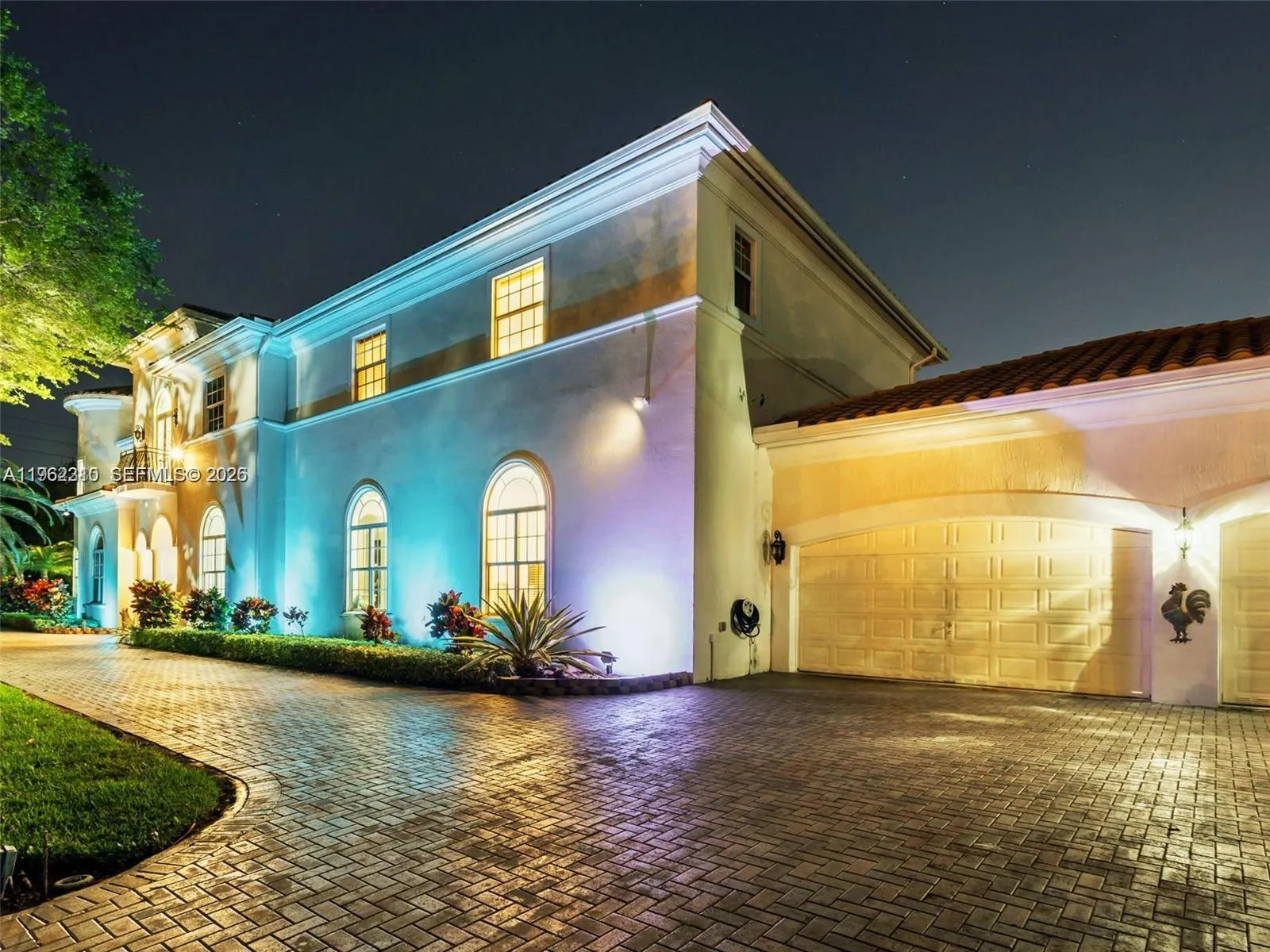 9076 Sw 59th Ct, Pinecrest, Florida 33156, Pinecrest, Florida 33156, 8 Bedrooms Bedrooms, ,8 BathroomsBathrooms,Residential,For Sale,9076 Sw 59th Ct, Pinecrest, Florida 33156,A11962310