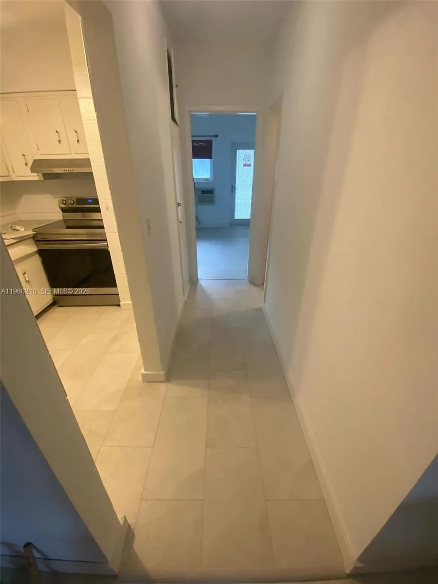 600 Layne 216, Hallandale Beach, Florida 33009, Hallandale Beach, Florida 33009, 1 Bedroom Bedrooms, 2 Rooms Rooms,1 BathroomBathrooms,Residential,For Sale,600 Layne 216, Hallandale Beach, Florida 33009,A11960210