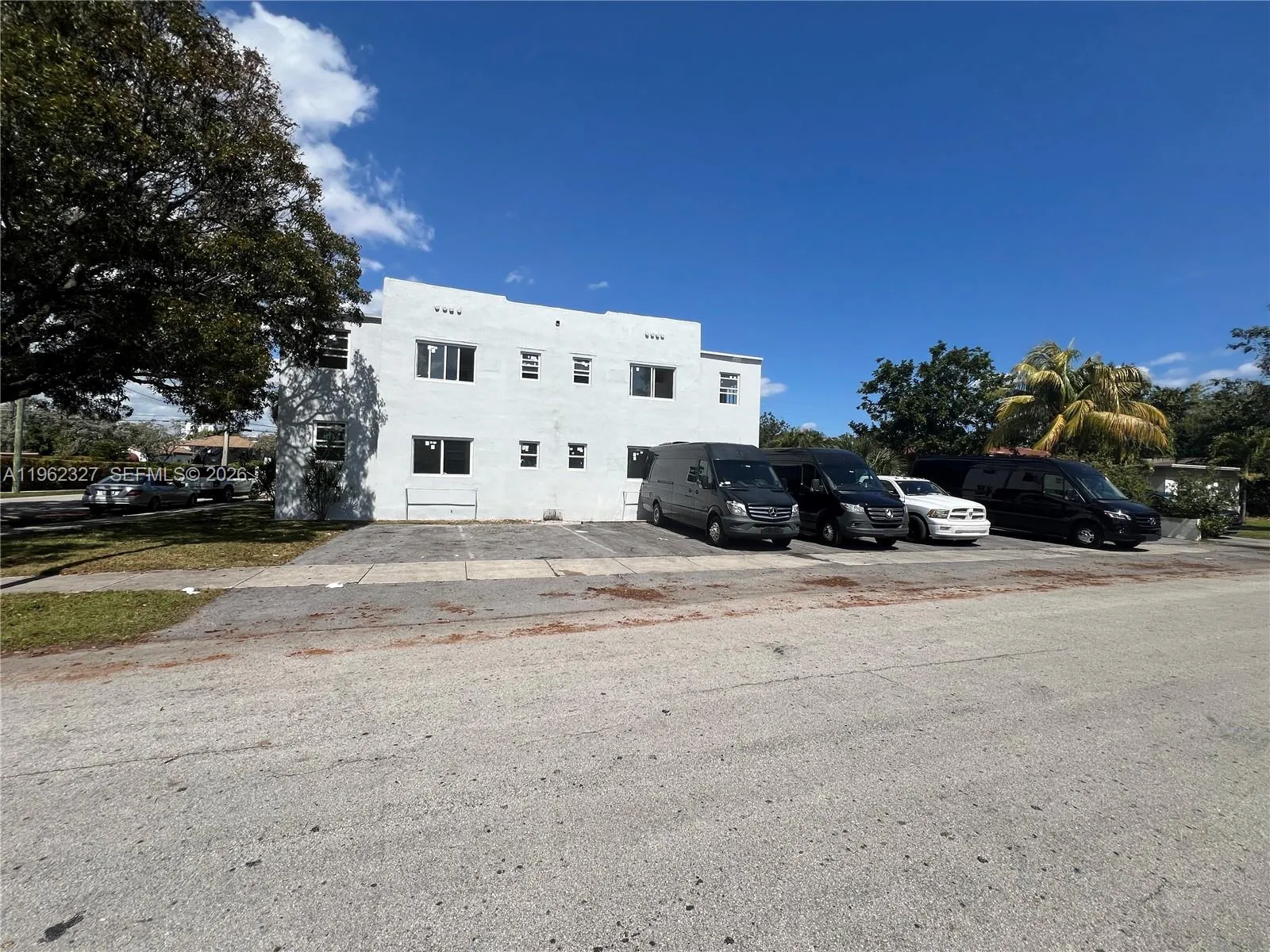 1015 S 17th Ave 10, Hollywood, Florida 33020, Hollywood, Florida 33020, 2 Bedrooms Bedrooms, ,1 BathroomBathrooms,Residential Lease,For Rent,1015 S 17th Ave 10, Hollywood, Florida 33020,A11962327