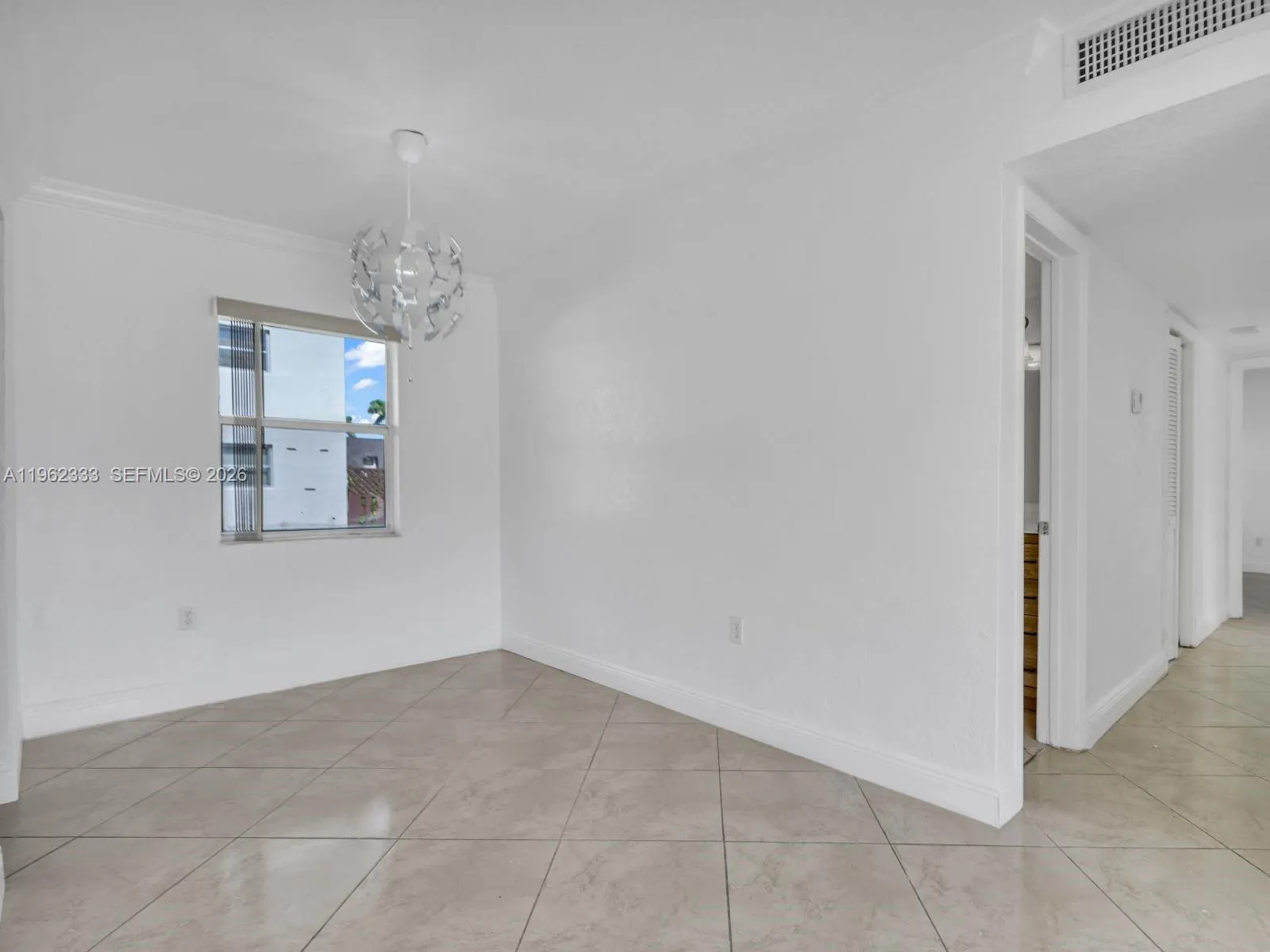 8601 Sw 94th St 104w, Miami, Florida 33156, Miami, Florida 33156, 3 Bedrooms Bedrooms, ,2 BathroomsBathrooms,Residential,For Sale,8601 Sw 94th St 104w, Miami, Florida 33156,A11962333