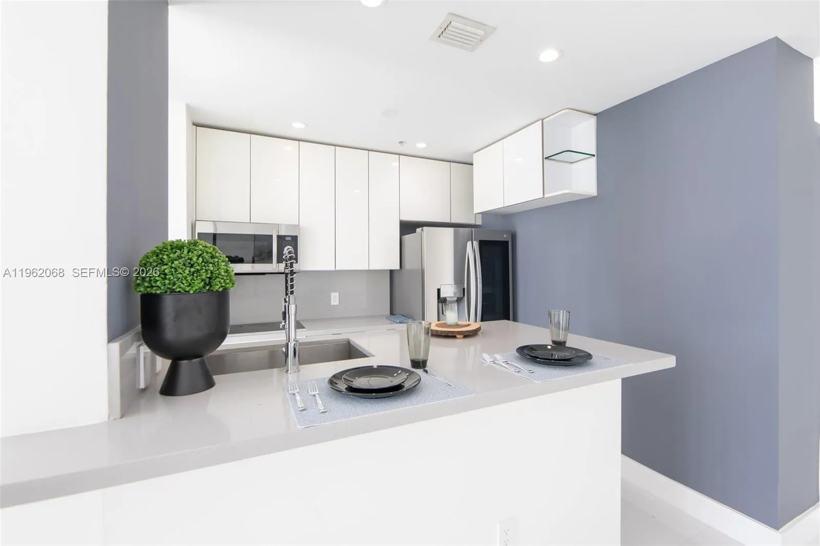 2200 Ne 4th Ave 602, Miami, Florida 33137, Miami, Florida 33137, 2 Bedrooms Bedrooms, ,2 BathroomsBathrooms,Residential,For Sale,2200 Ne 4th Ave 602, Miami, Florida 33137,A11962068