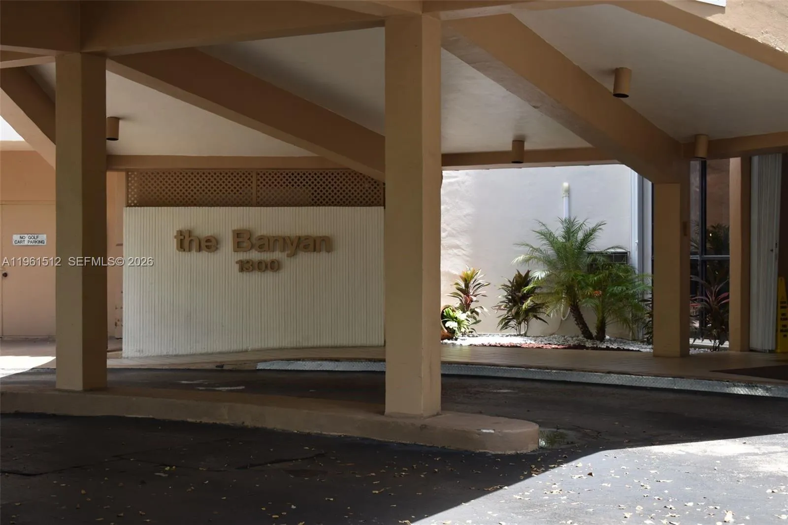 1300 Saint Charles Pl, Pembroke Pines, Florida 330, Pembroke Pines, Florida 33026, 3 Bedrooms Bedrooms, ,2 BathroomsBathrooms,Residential,For Sale,1300 Saint Charles Pl, Pembroke Pines, Florida 330,A11961512