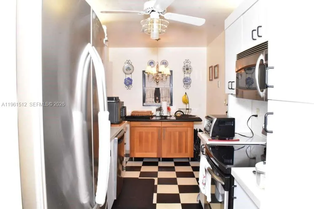 1300 Saint Charles Pl, Pembroke Pines, Florida 330, Pembroke Pines, Florida 33026, 3 Bedrooms Bedrooms, ,2 BathroomsBathrooms,Residential,For Sale,1300 Saint Charles Pl, Pembroke Pines, Florida 330,A11961512